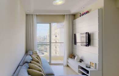 Imagem: O apartamento possui 2 Dormitórios, 1 Banheiro, 1 Vaga na garagem