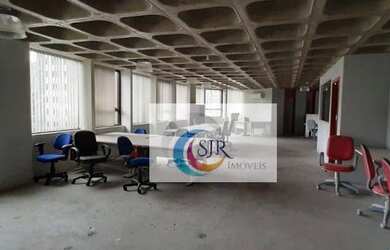 Imagem: O depósito possui 5 Vagas na garagem, 286m² de Área e está