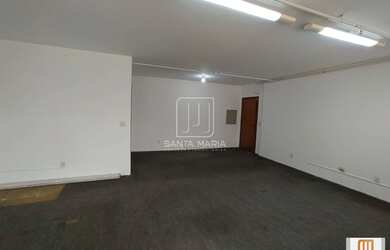 Imagem: O depósito possui 1 Vaga na garagem, 59m² de Área e está