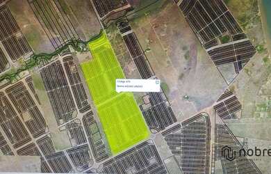 Imagem: O terreno possui 250m² de Área e está localizado em Porto