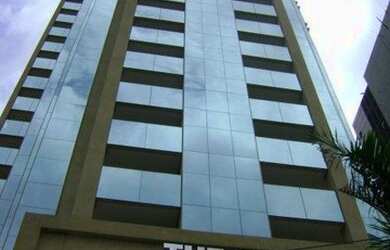 Imagem: O depósito possui 3 Vagas na garagem, 101m² de Área e está