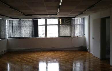 Imagem: O depósito possui 150m² de Área e está localizado em Cerqueira