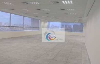 Imagem: O depósito possui 5 Vagas na garagem, 514m² de Área e está