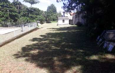 Imagem: O terreno possui 13.900m² de Área e está localizado em Chácaras