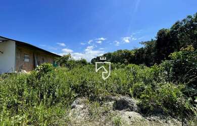 Imagem: O terreno possui 360m² de Área e está localizado em Itapoá