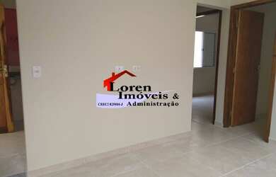 Imagem: A casa possui 2 Dormitórios, 1 Banheiro, 1 Vaga na garagem