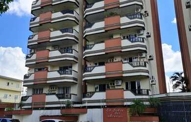 Imagem: O apartamento possui 3 Dormitórios, 3 Banheiros, 2 Vagas na