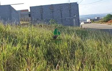 Imagem: O terreno possui 167m² de Área e está localizado em Bragança