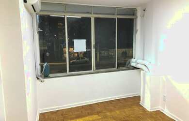 Imagem: O depósito possui 50m² de Área e está localizado em Centro