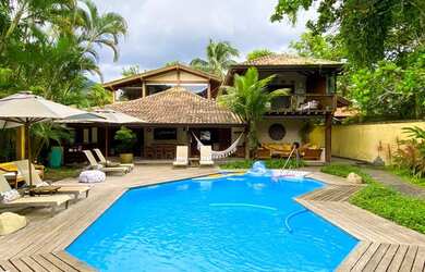 Imagem: Casa para venda tem 1198 metros quadrados com 9 quartos em Barra