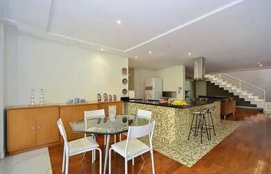 Imagem 5: VMÉ 70 Casa 601251076-7. 435m² de Área, 5 Vagas na garageme3 Dormitórios