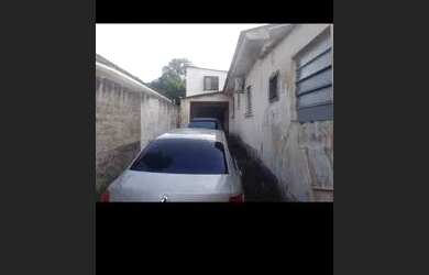 Imagem: A casa possui 2 Dormitórios, 5 Banheiros, 4 Vagas na garagem