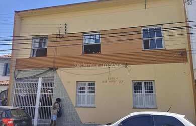 Imagem: O apartamento possui 3 Dormitórios, 2 Banheiros, 82m² de Área