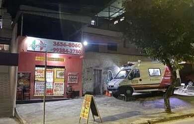 Imagem 2: Vendo ou troco pizzaria e hamburgueria montada com bom faturamento