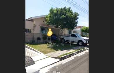 Imagem: A casa em condomínio possui 3 Dormitórios, 3 Banheiros, 2