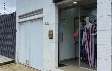 Imagem: A casa possui 3 Dormitórios, 3 Banheiros, 1 Vaga na garagem