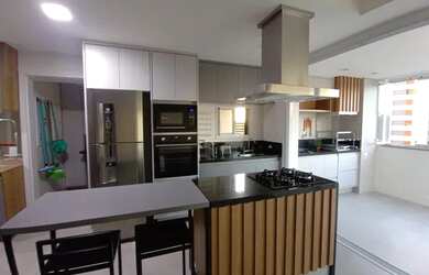 Imagem: O apartamento possui 2 Dormitórios, 3 Banheiros, 1 Vaga na