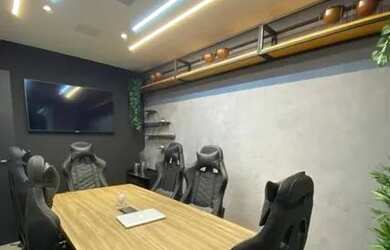 Imagem: O depósito possui 5 Vagas na garagem, 35m² de Área e está