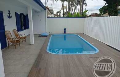 Imagem 16: RESIDÊNCIA 165M² - BALNEÁRIO RIVIERA lt br gt QUADRA DO MAR COM PISCINA