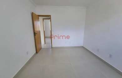 Imagem: A casa possui 4 Dormitórios, 3 Banheiros, 4 Vagas na garagem