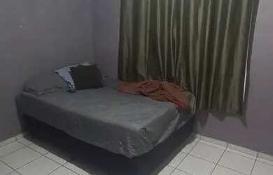 Imagem: A casa possui 4 Dormitórios, 2 Banheiros, 282m² de Área e