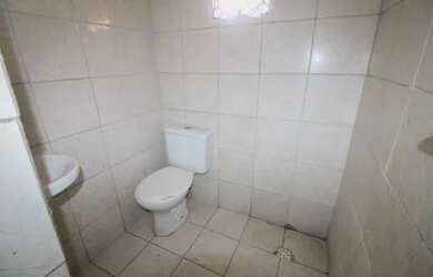 Imagem 9: Casa de 50 m² no bairro monte castelo com sala, quarto wc social, área...