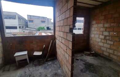 Imagem 14: CASA GEMINADA INACABADA. Área de serviço, 85m² de Área, 2 Vagas na...