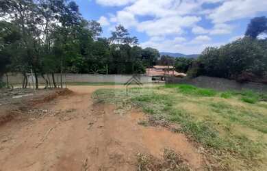 Imagem: O terreno possui 1000m² de Área e está localizado em Jardim