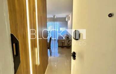 Imagem: O apartamento possui 2 Dormitórios, 4 Banheiros, 1 Vaga na