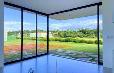 Imagem 6: Casa de condominio com concreto aparente