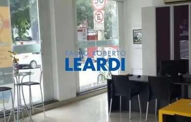 Imagem: O depósito possui 400-0m² de Área e está localizado em Cambuci