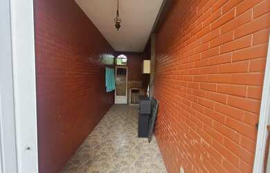 Imagem 16: Ótima Casa frente de rua e independente 4 Quartos, 2 Salas, 2 Cozinha...