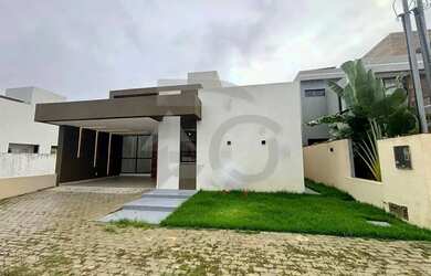 Imagem: A casa em condomínio possui 3 Dormitórios, 2 Banheiros, 2