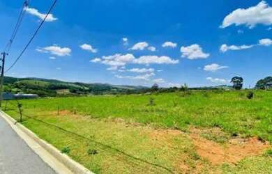 Imagem: O terreno possui 360m² de Área e está localizado em Jardim