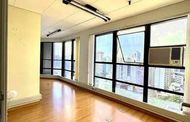 Imagem 9: Andar em area nobre Montado, excelente localização