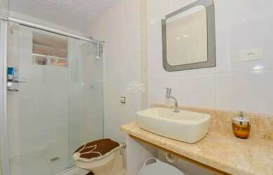 Imagem 7: Vendas Casa Curitiba PR. Churrasqueira, Varanda, Área de serviçoe135m²...