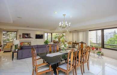 Imagem: O apartamento possui 3 Dormitórios, 5 Banheiros, 4 Vagas na