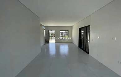 Imagem 16: Sobrado 03 Suítes e piscina no centro de Matinhos