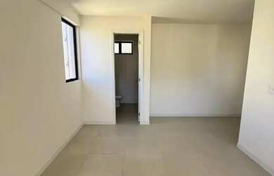 Imagem 5: Edifício Ravenna 108m² 3 Quartos 1 Suíte DCE Andar Alto em Ponta Verde...