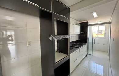 Imagem: O apartamento possui 2 Dormitórios, 3 Banheiros, 2 Vagas na