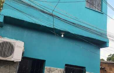 Imagem: A casa possui 2 Dormitórios, 1 Banheiro e está localizado