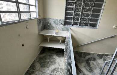 Imagem: O apartamento possui 2 Dormitórios, 1 Banheiro e está localizado