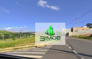 Imagem: O terreno possui 180m² de Área e está localizado em Conjunto