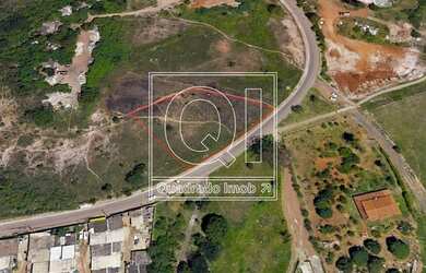 Imagem: O terreno possui 3000m² de Área e está localizado em Núcleo