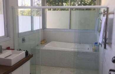 Imagem 13: Maravilhosa Casa C/ Publicação em Revistas Sem Vizinhos Repleta de Mata...