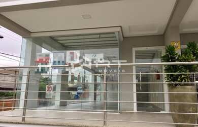 Imagem: O depósito possui 1 Vaga na garagem, 66m² de Área e está