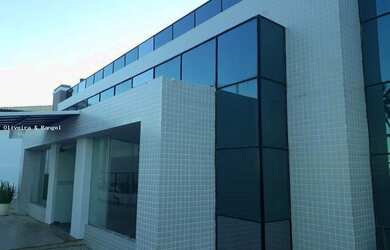 Imagem: O depósito possui 759m² de Área e está localizado em Pituaçu