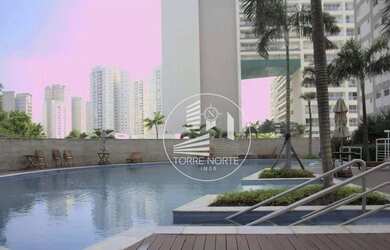 Imagem 1: Apartamento em andar alto com vista livre, varanda gourmet envidraçada, armários planejado