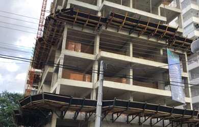 Imagem: O apartamento possui 2 Dormitórios, 2 Banheiros, 2 Vagas na