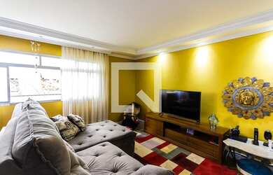 Imagem: O apartamento possui 3 Dormitórios, 3 Banheiros, 2 Vagas na